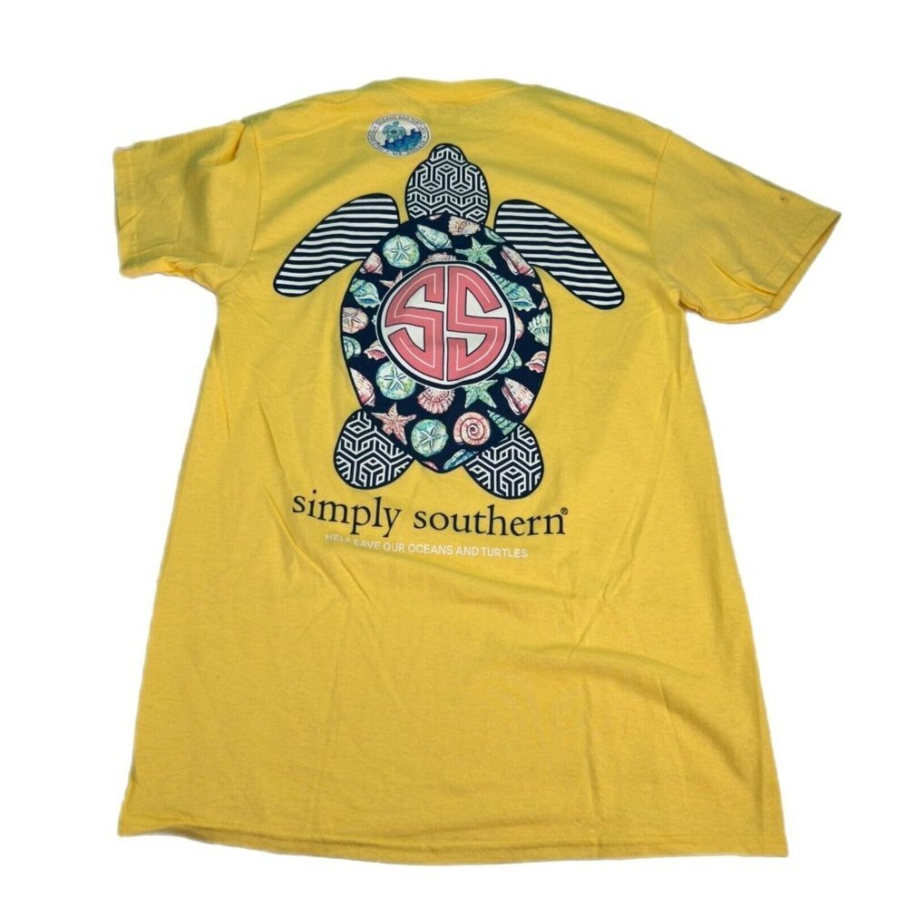 Simply Southern T-Shirt Womens Small or LargeYellow Sea Turtle Seashells Beach
